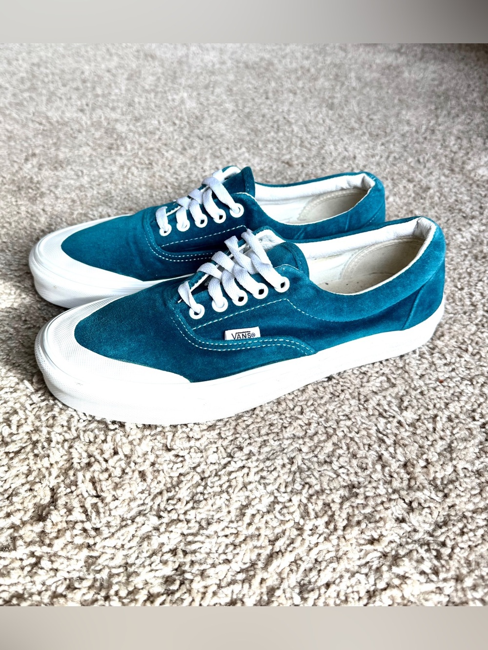Vans Teal Velvet Era Sneakers Women’s 10 Men’s 8.5